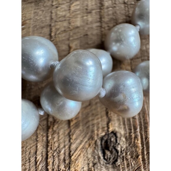 Vintage Manila South Sea Style Baroque Pearl Necklace, 36" Strand - Picture 3 of 9